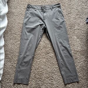 Men's RHONE Grey Commuter Pants 33x30